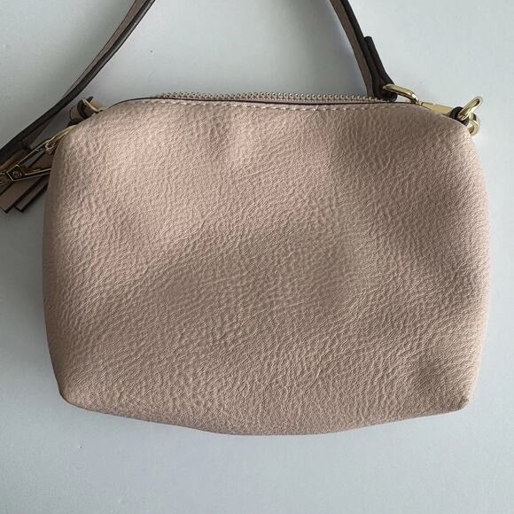 Steve Madden Small Crossbody Pale Pink Purse Handbag - Picture 2 of 7